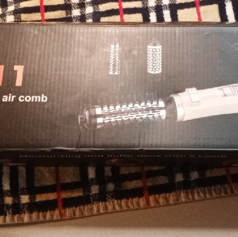 2 in 1 Styling Hot Air Comb